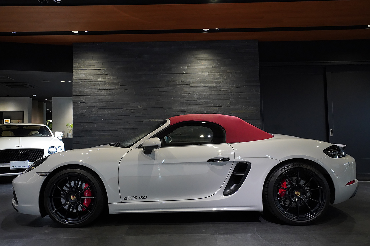 2025 Porsche 718 BOXSTER null