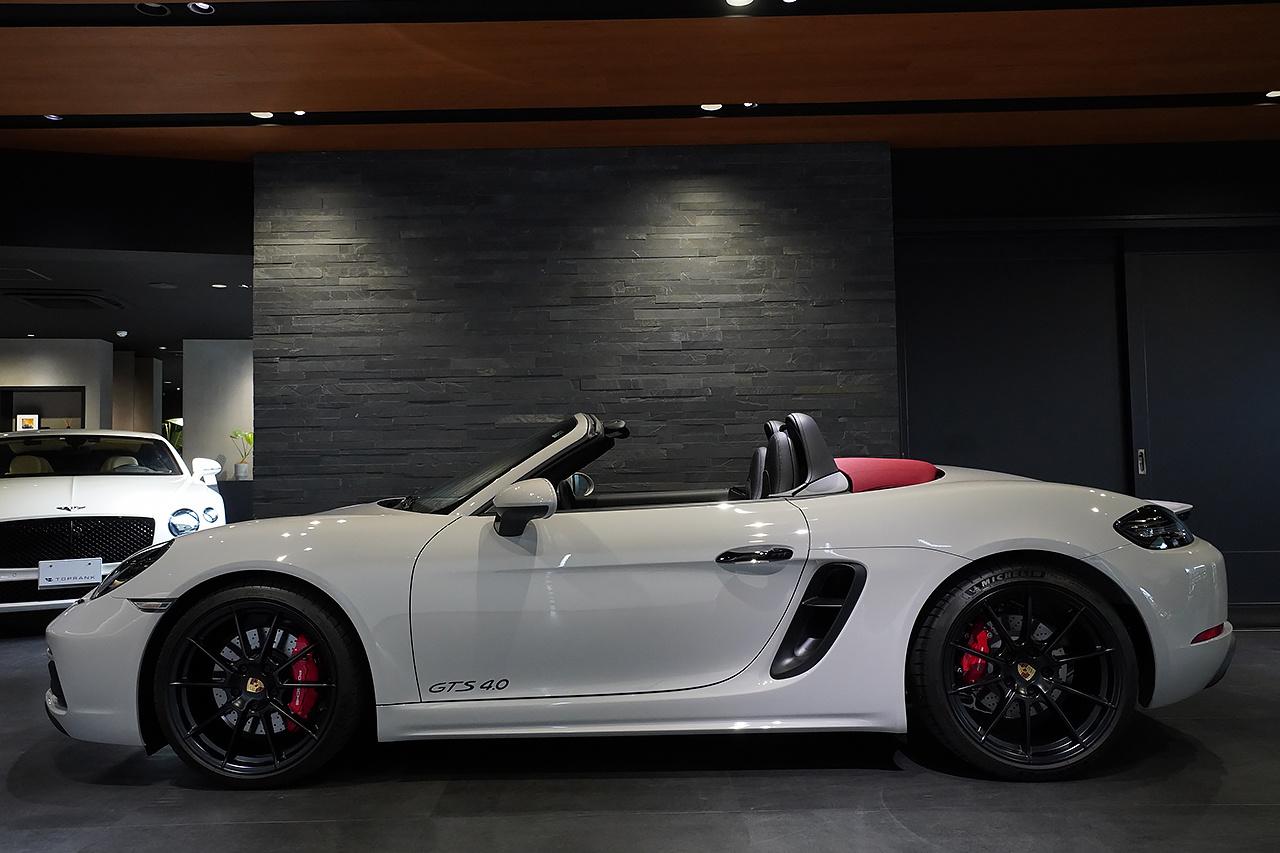 2025 Porsche 718 BOXSTER null