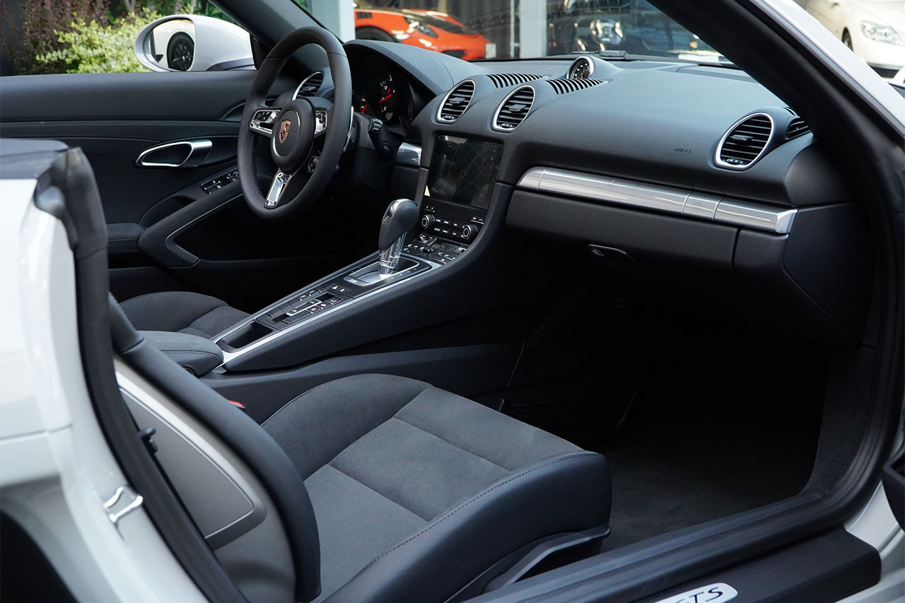 2025 Porsche 718 BOXSTER null