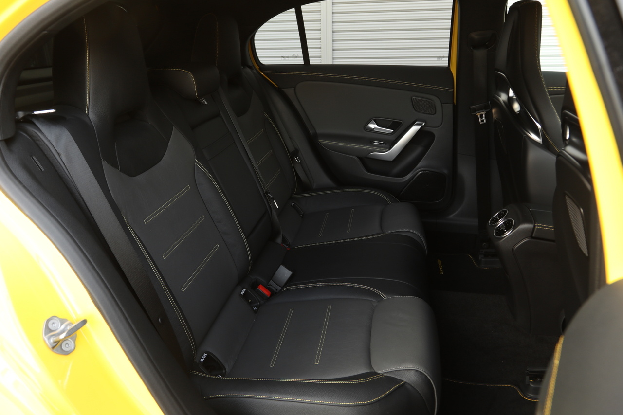 2020 Mercedes-AMG A-CLASS null