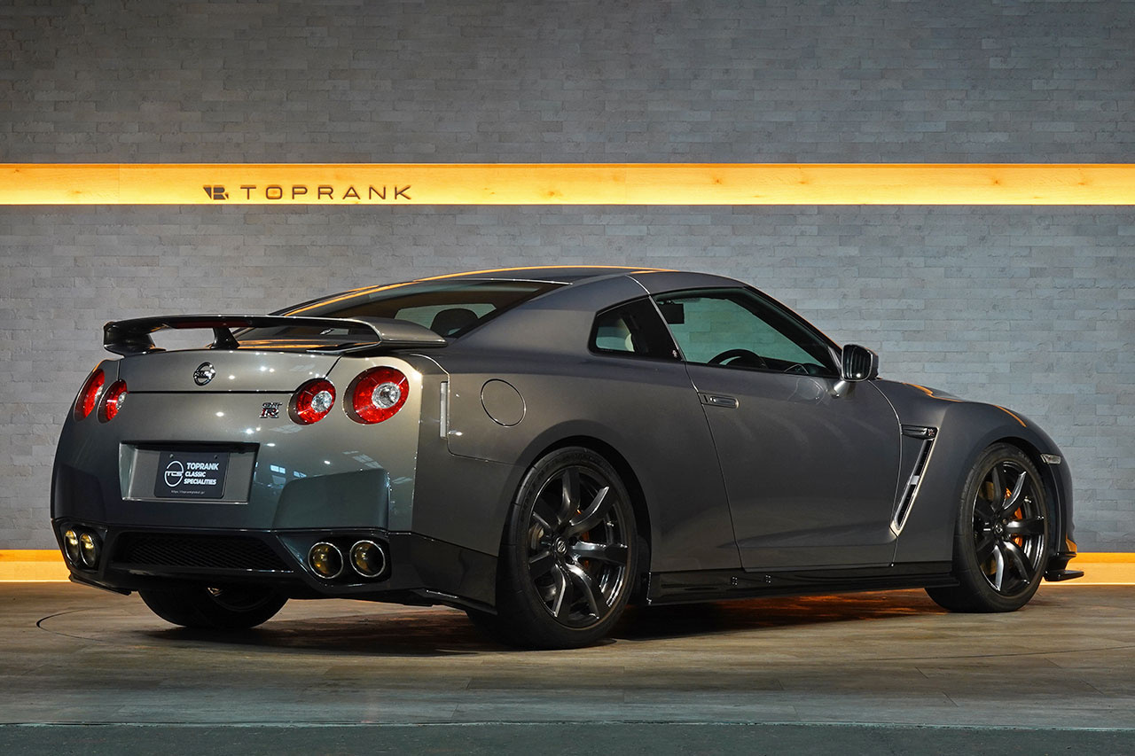 2010 Nissan GT-R R35 GT-R Premium Edition, Titanium Gray, NISMO Front Under Spoiler・Side Skirts・Rear Under Spoiler
