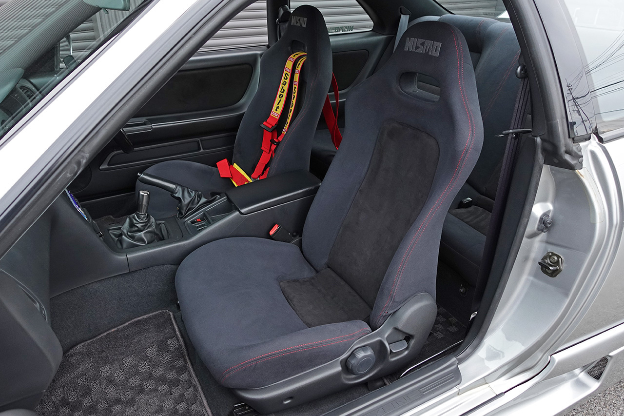 1996 Nissan SKYLINE GT-R BCNR33 R33 Skyline GT-R NISMO 400R, Build No. 6, KR4 Sonic Silver