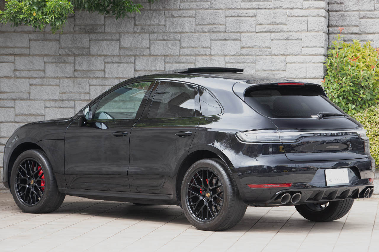 2021 Porsche MACAN null