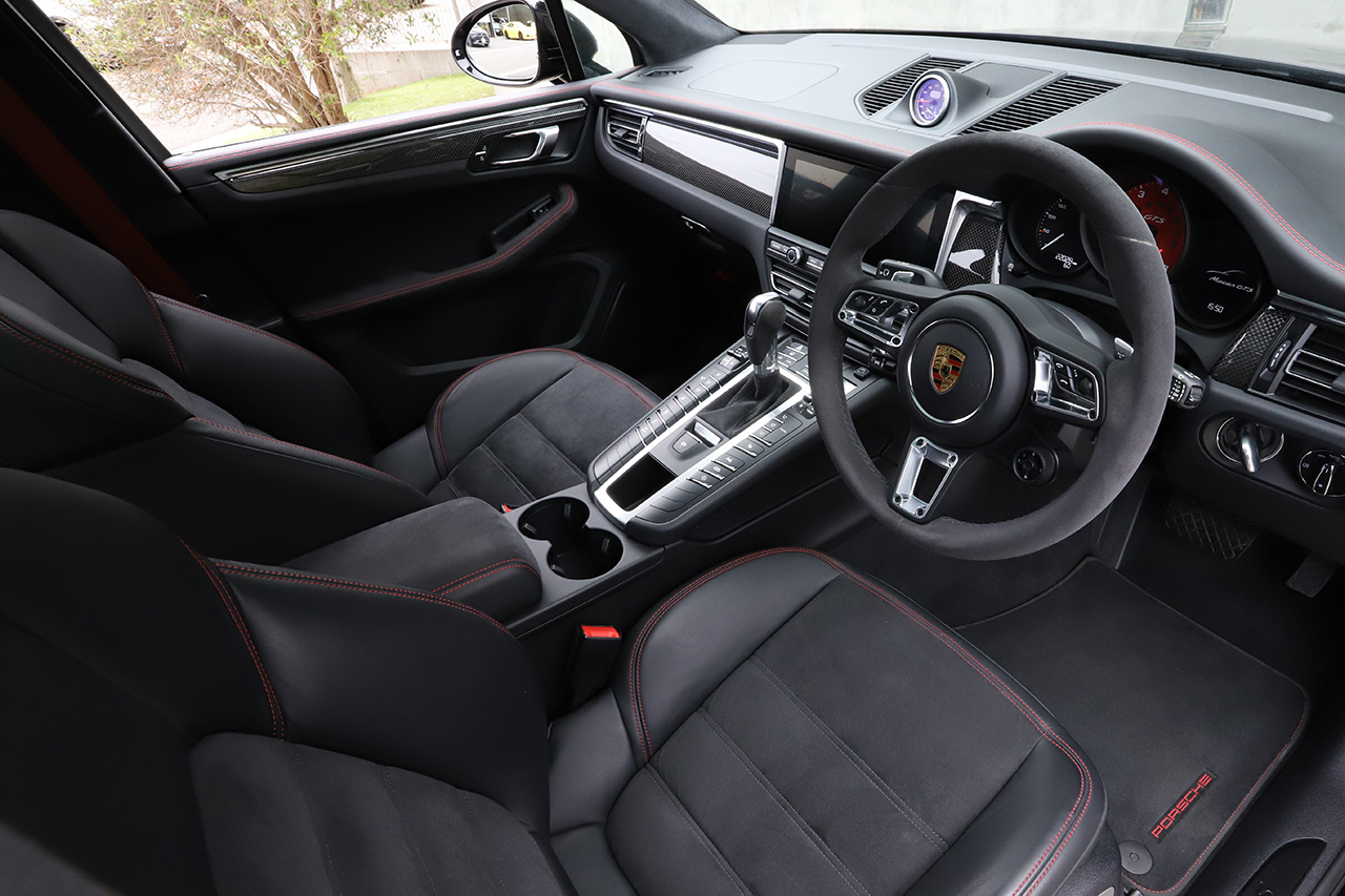 2021 Porsche MACAN null