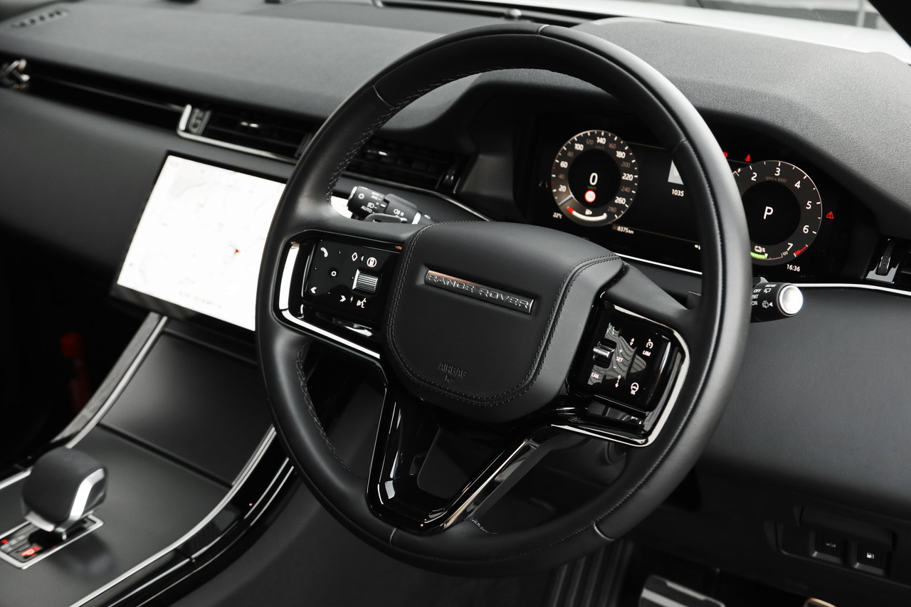 2025 Land Rover RANGE ROVER EVOQUE null
