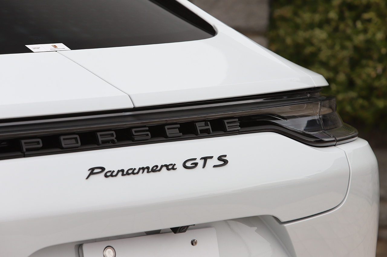 2024 Porsche PANAMERA null