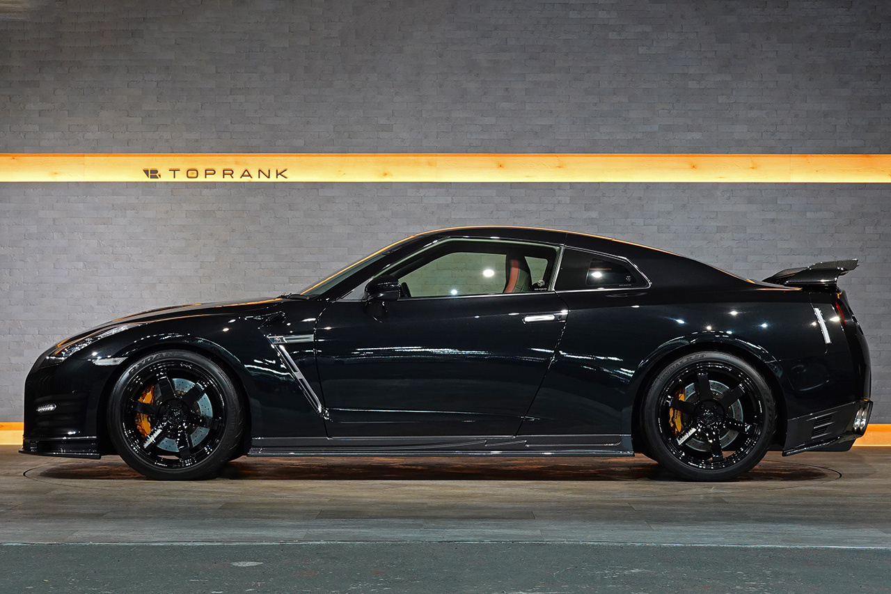 2012 Nissan GT-R R35 GT-R BLACK EDITION, Nismo Aero Parts, Add-on Rear Spoiler, RAYS TE37 Saga S-Plus 20 Inch Wheels