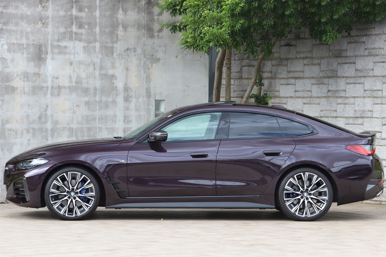 2024 BMW 4 SERIES null