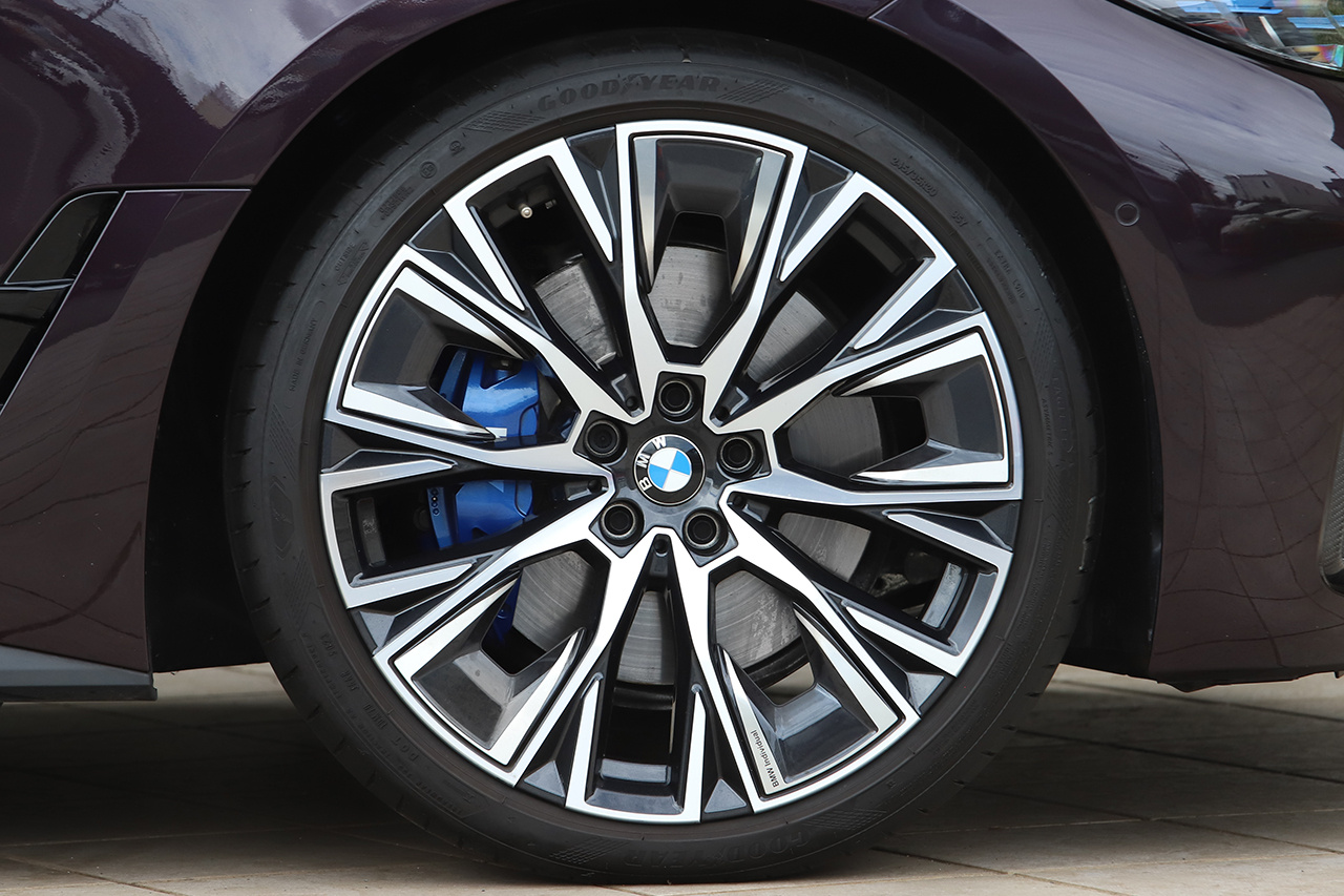 2024 BMW 4 SERIES null