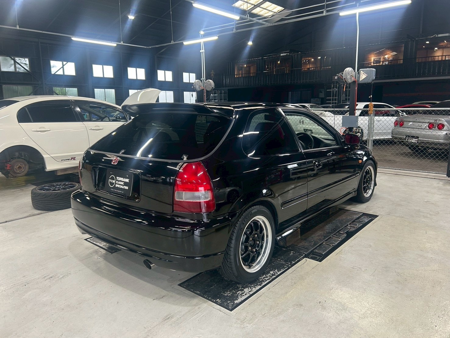 2000 Honda CIVIC FUTURE INVENTORY Honda EK9 Civic Type-R