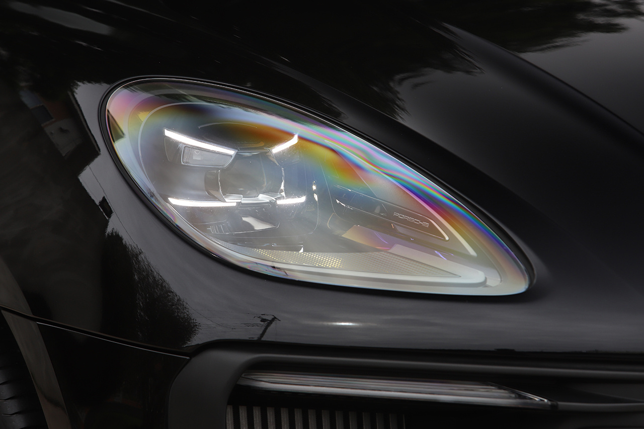 2024 Porsche MACAN 