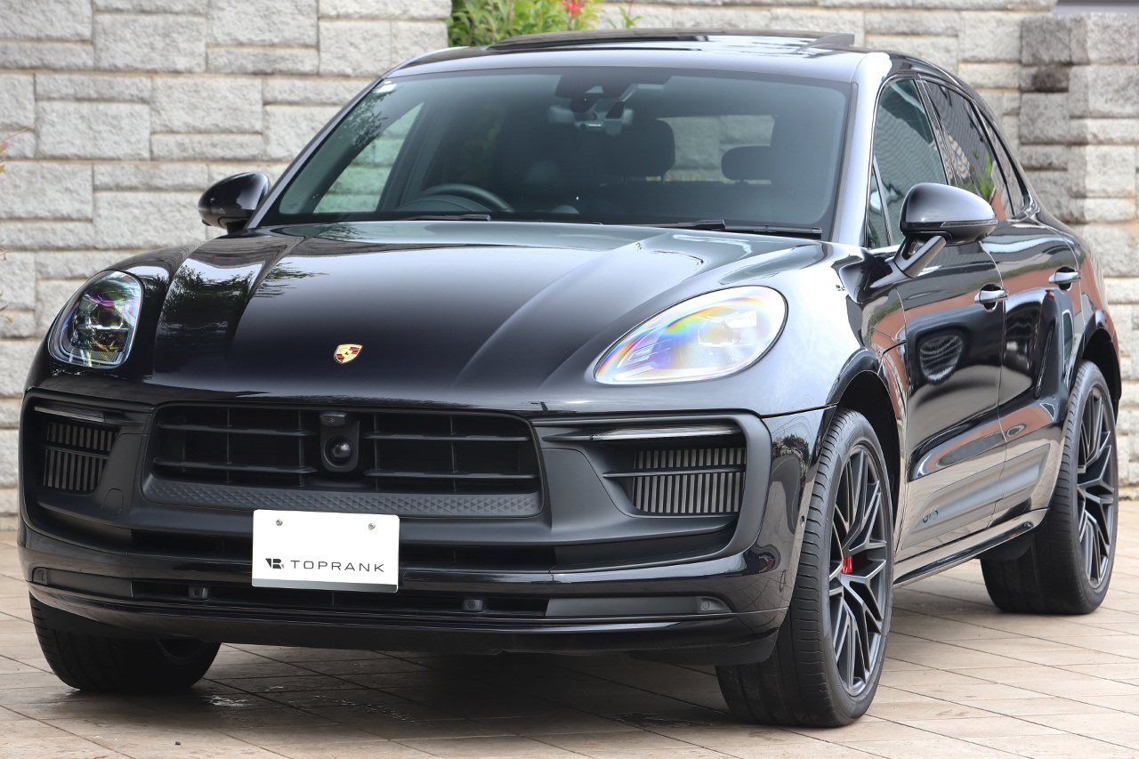 2024 Porsche MACAN 