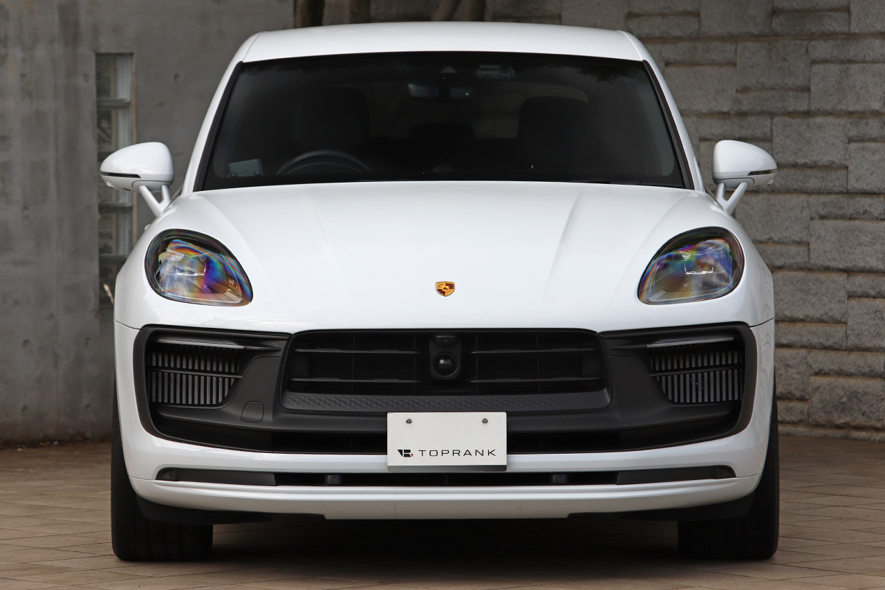 2023 Porsche MACAN null