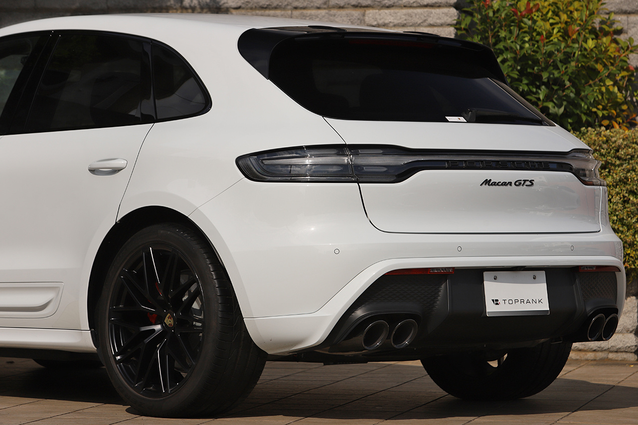 2023 Porsche MACAN null
