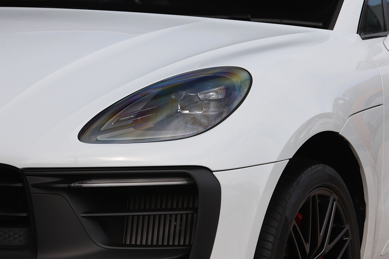 2023 Porsche MACAN null