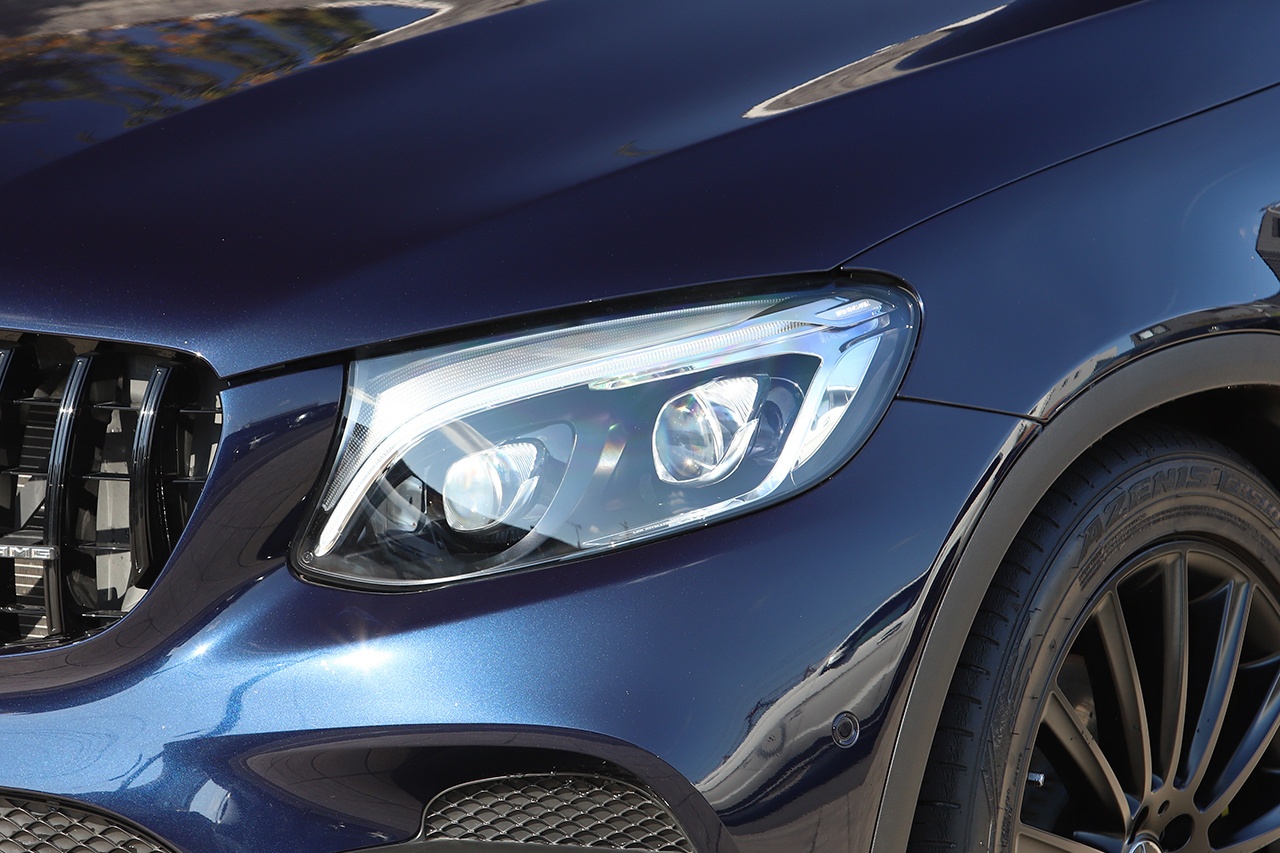 2017 Mercedes-AMG glc-class null