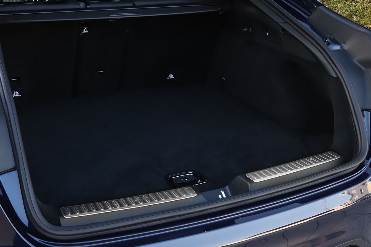 2017 Mercedes-AMG glc-class null