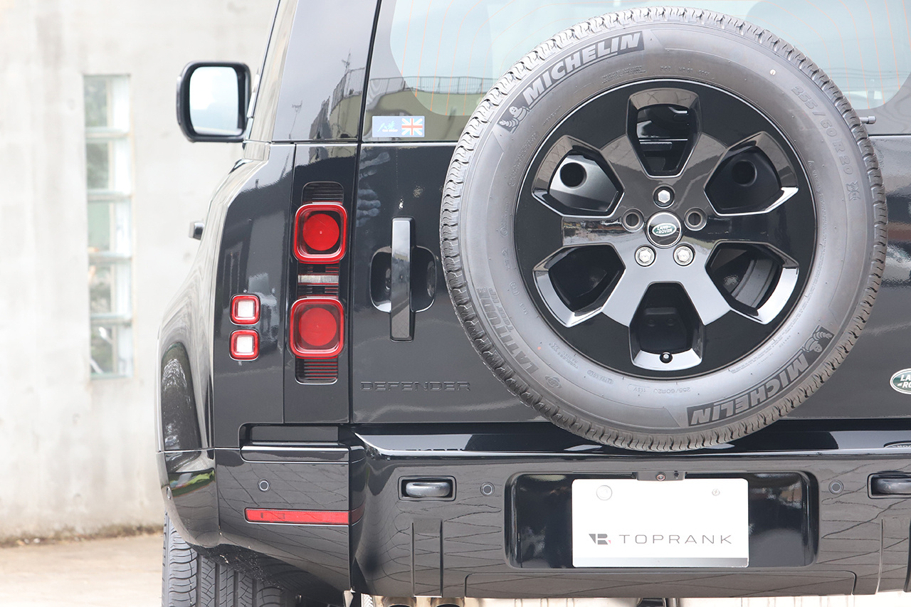 2023 Land Rover DEFENDER null