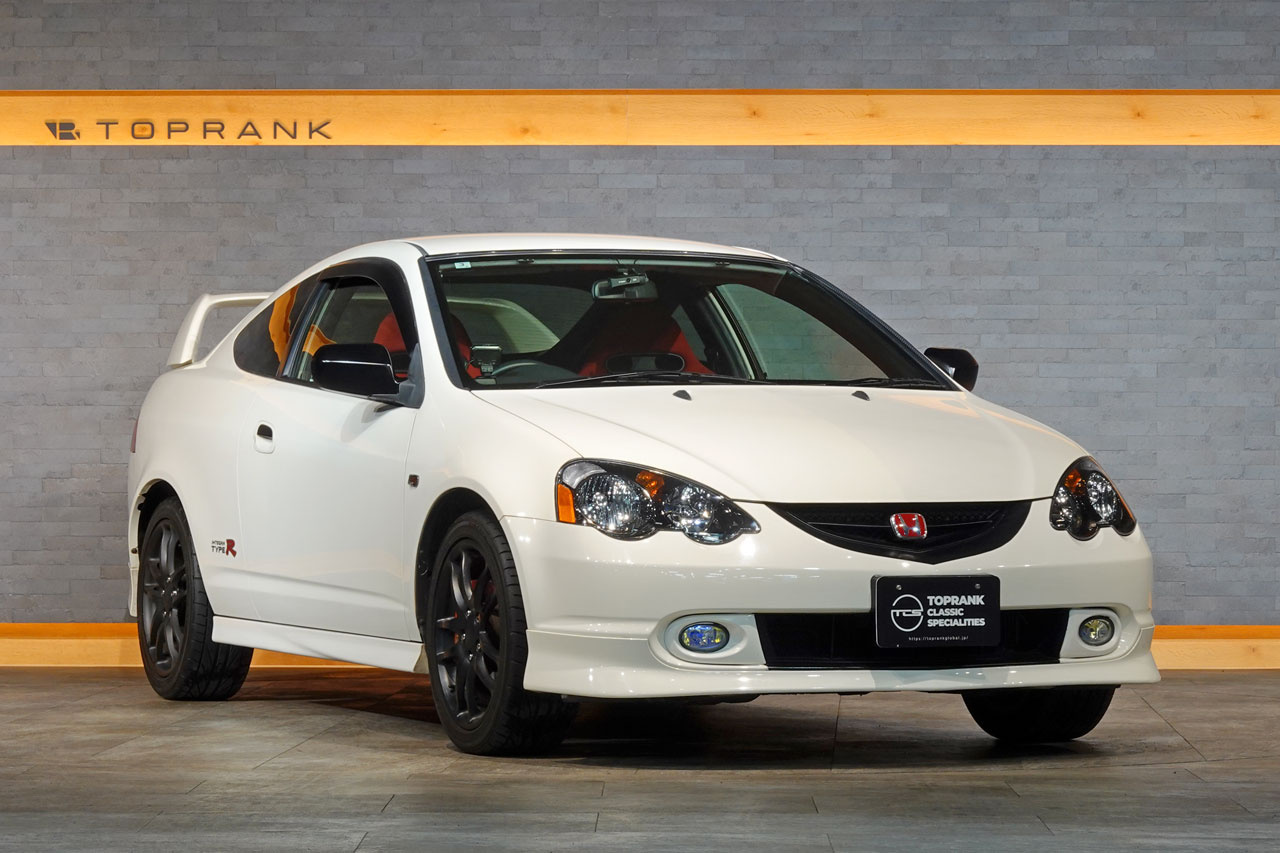 2001 Honda INTEGRA DC5 Integra Type-R, K20A i-Vtec Engine, Momo Steering, Red Factory Recaro Seats
