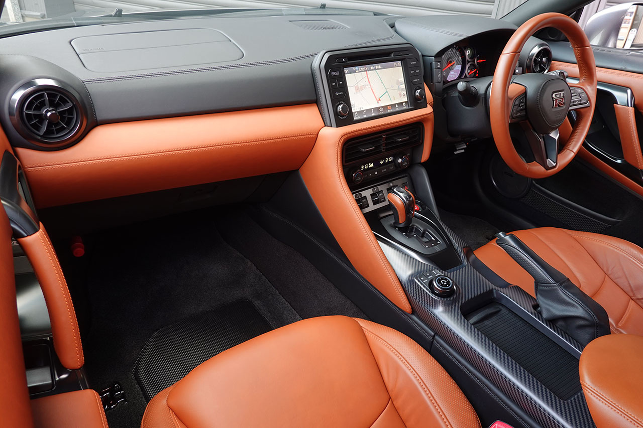 2016 Nissan GT-R R35 GT-R Premium Edition, MY17, Fashionable Interior -TAN-, Nismo Sports Resetting