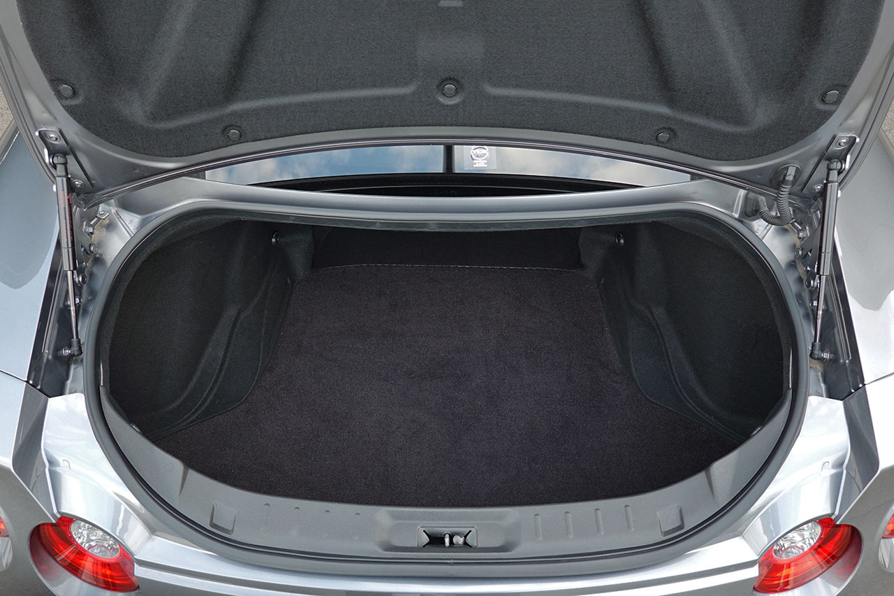 2016 Nissan GT-R R35 GT-R Premium Edition, MY17, Fashionable Interior -TAN-, Nismo Sports Resetting