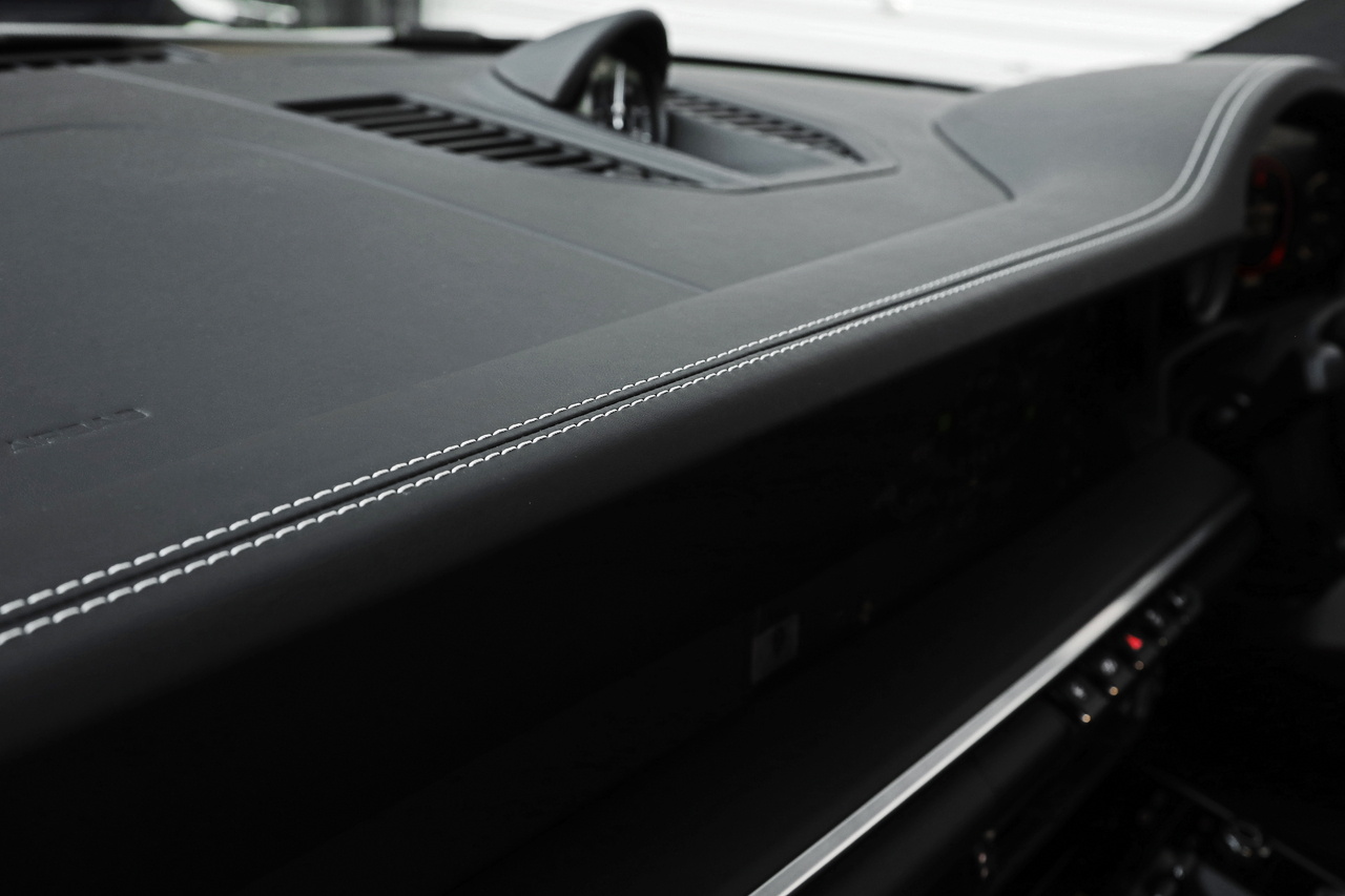 2024 Porsche 911 null