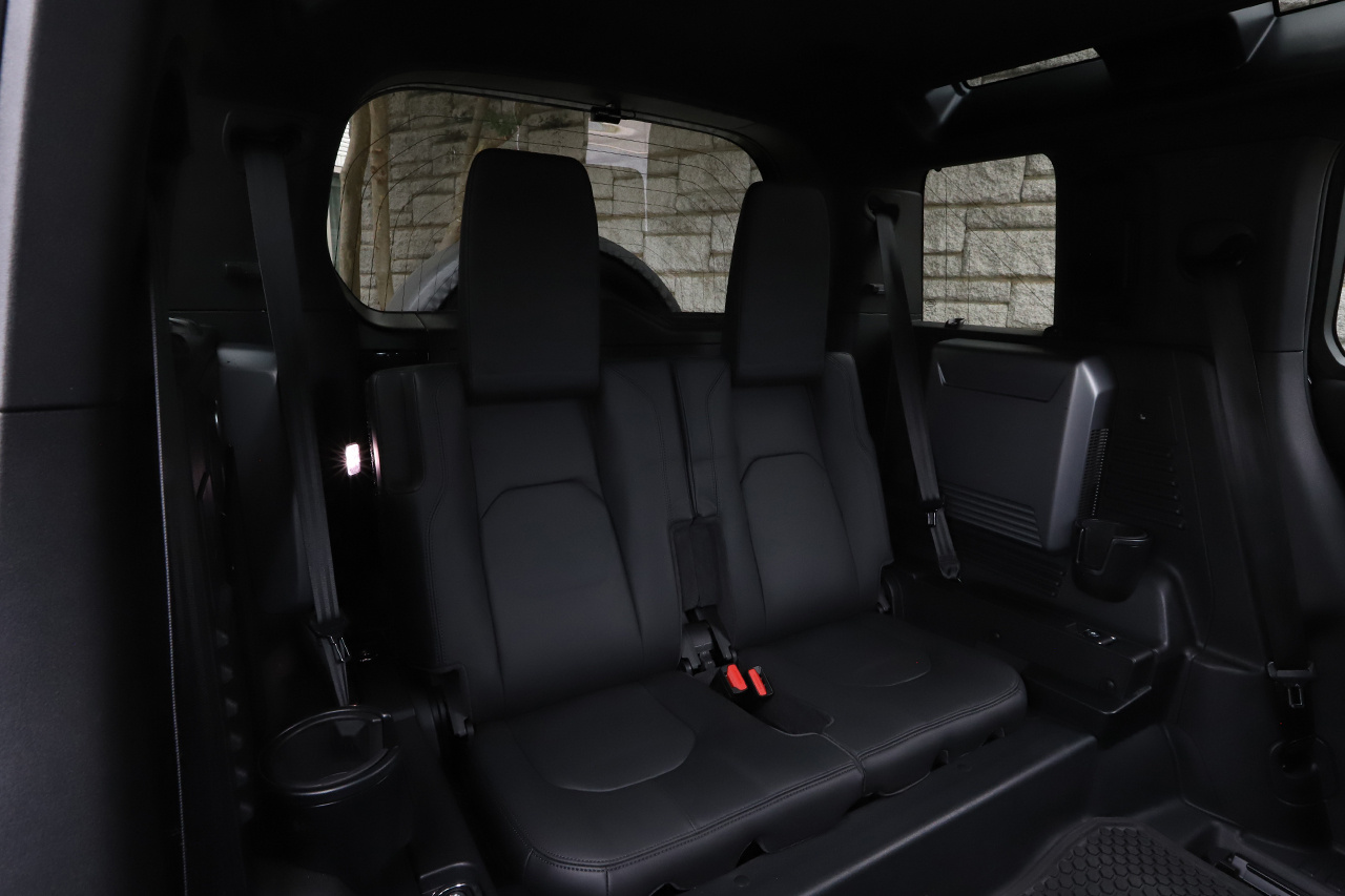 2021 Land Rover DEFENDER 