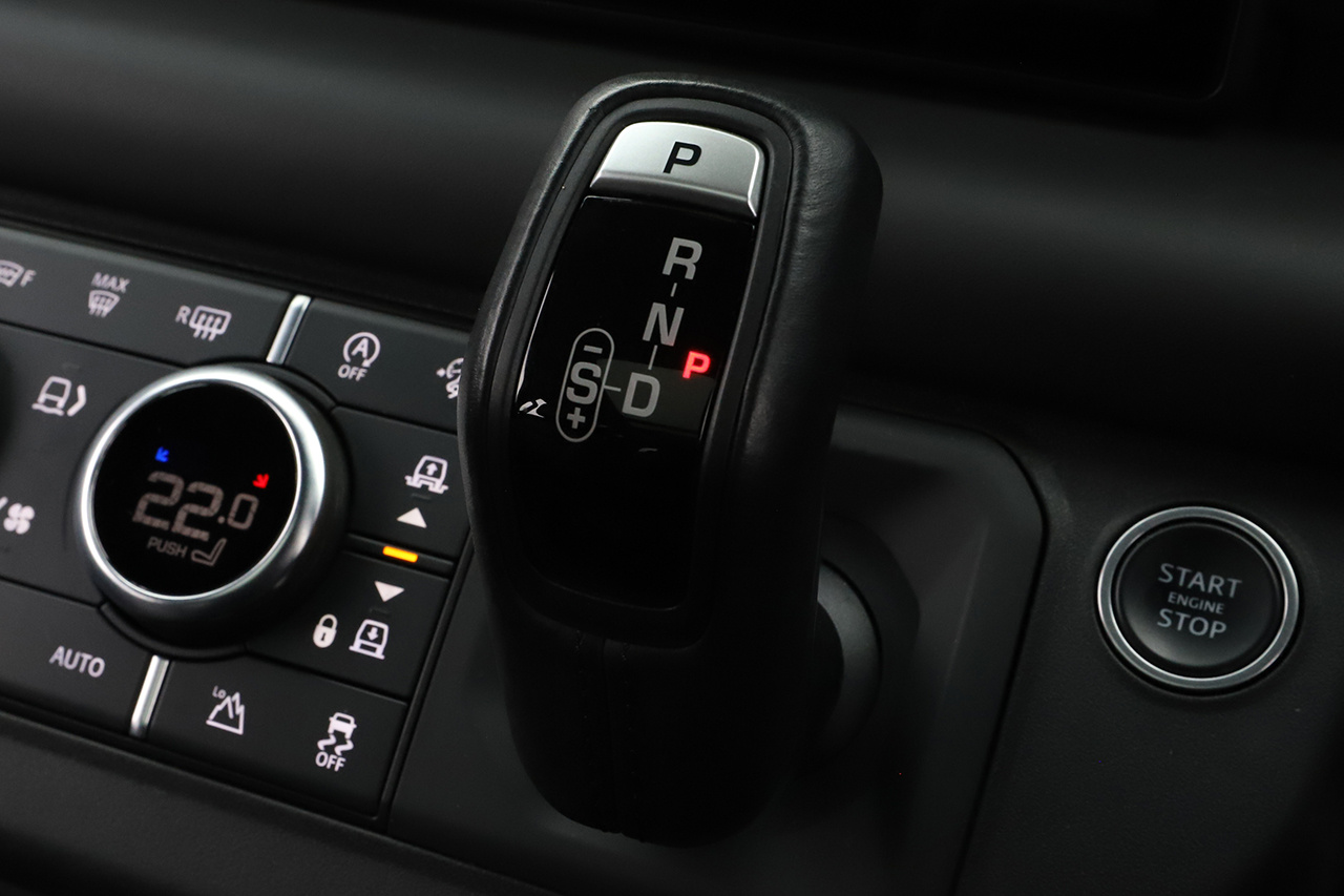 2021 Land Rover DEFENDER 