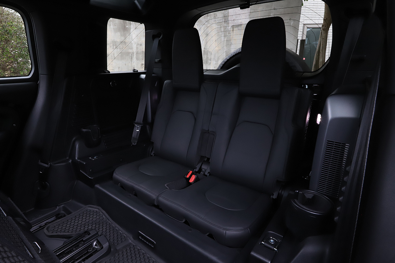 2021 Land Rover DEFENDER 