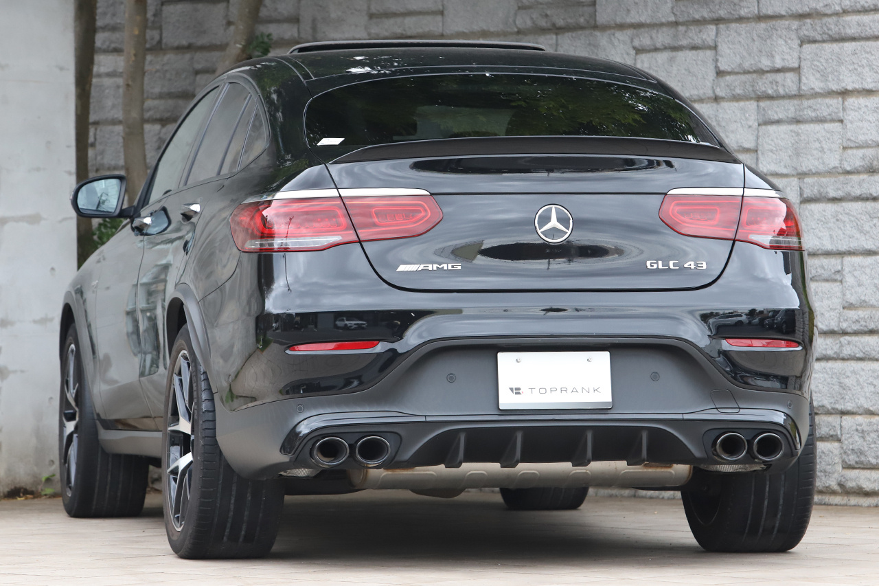 2020 Mercedes-AMG glc-class null