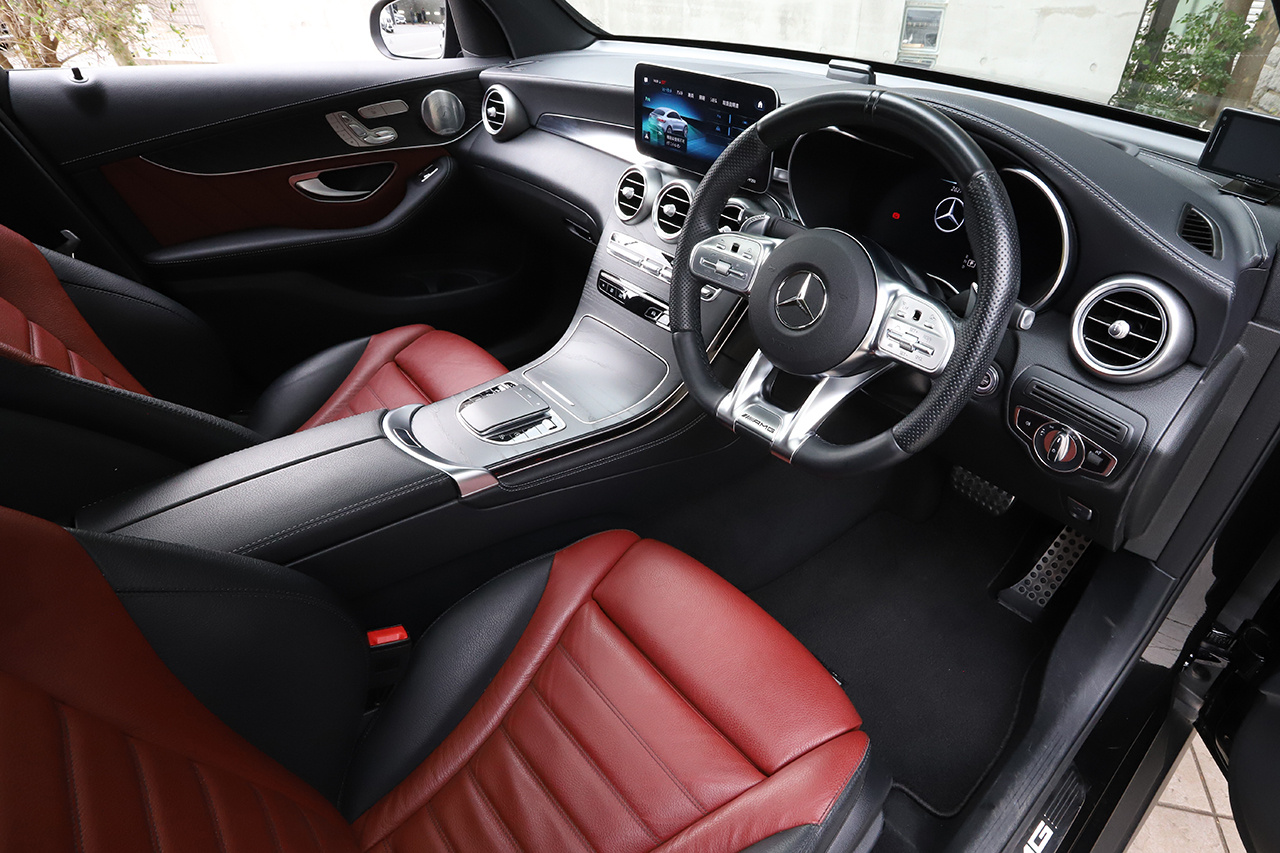 2020 Mercedes-AMG glc-class null