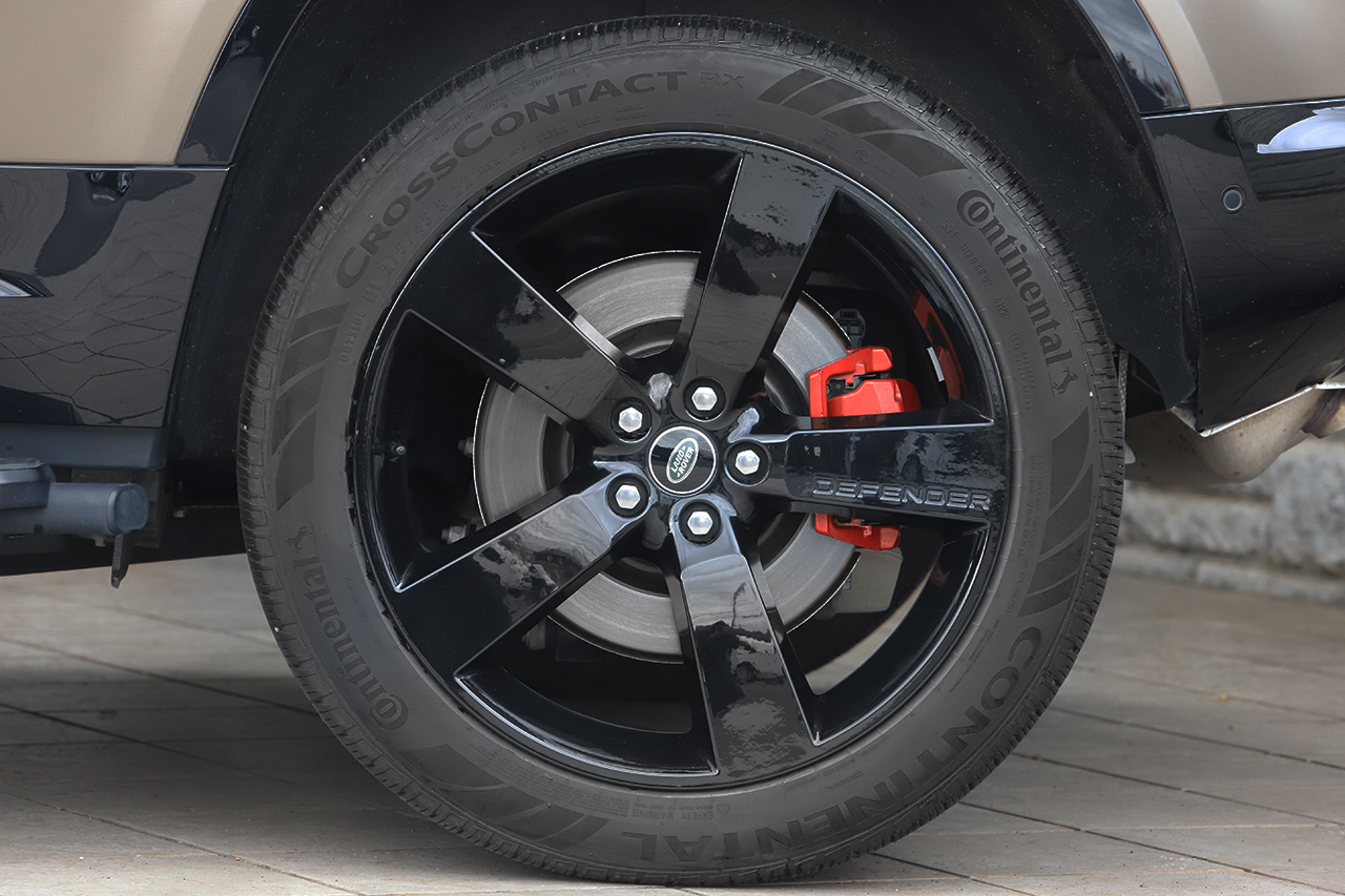 2023 Land Rover DEFENDER null