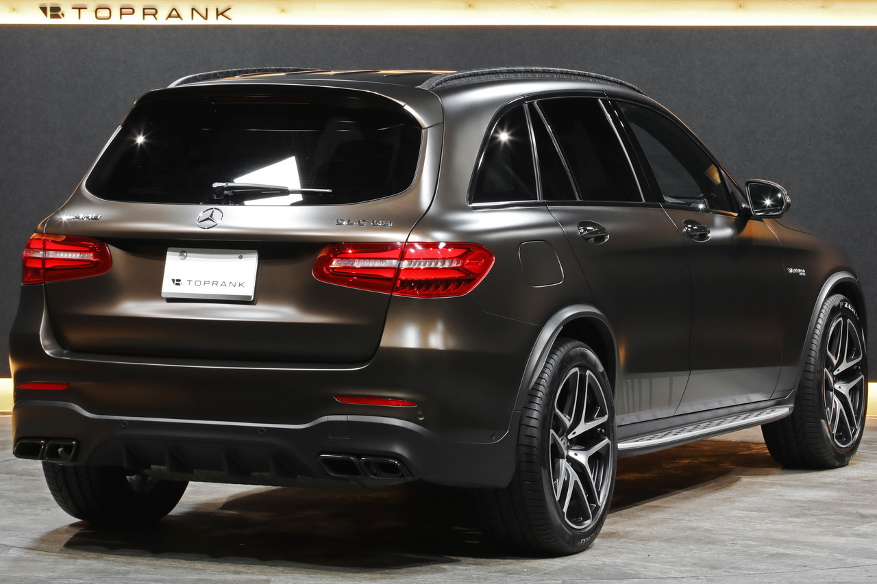 2018 Mercedes-AMG glc-class null