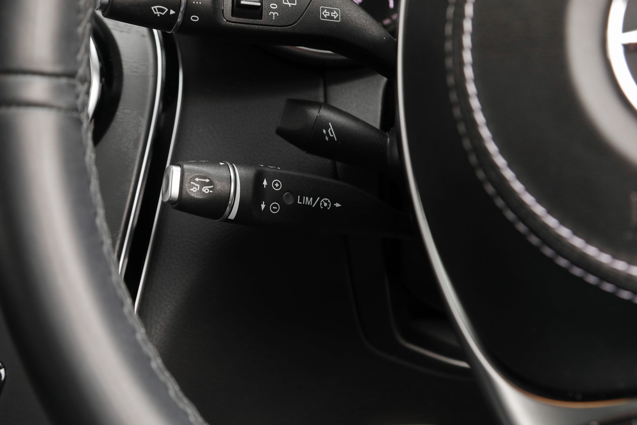 2018 Mercedes-AMG glc-class null