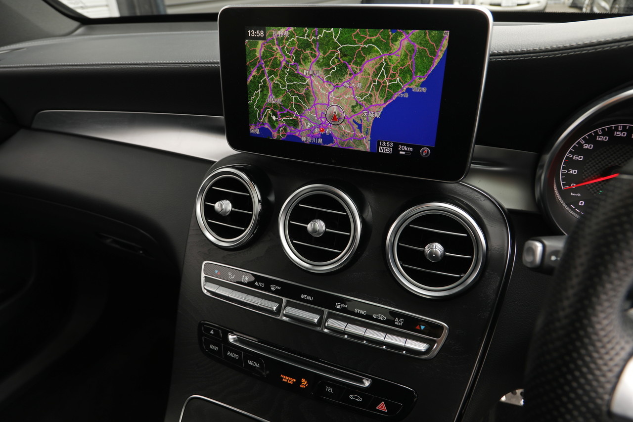 2018 Mercedes-AMG glc-class null