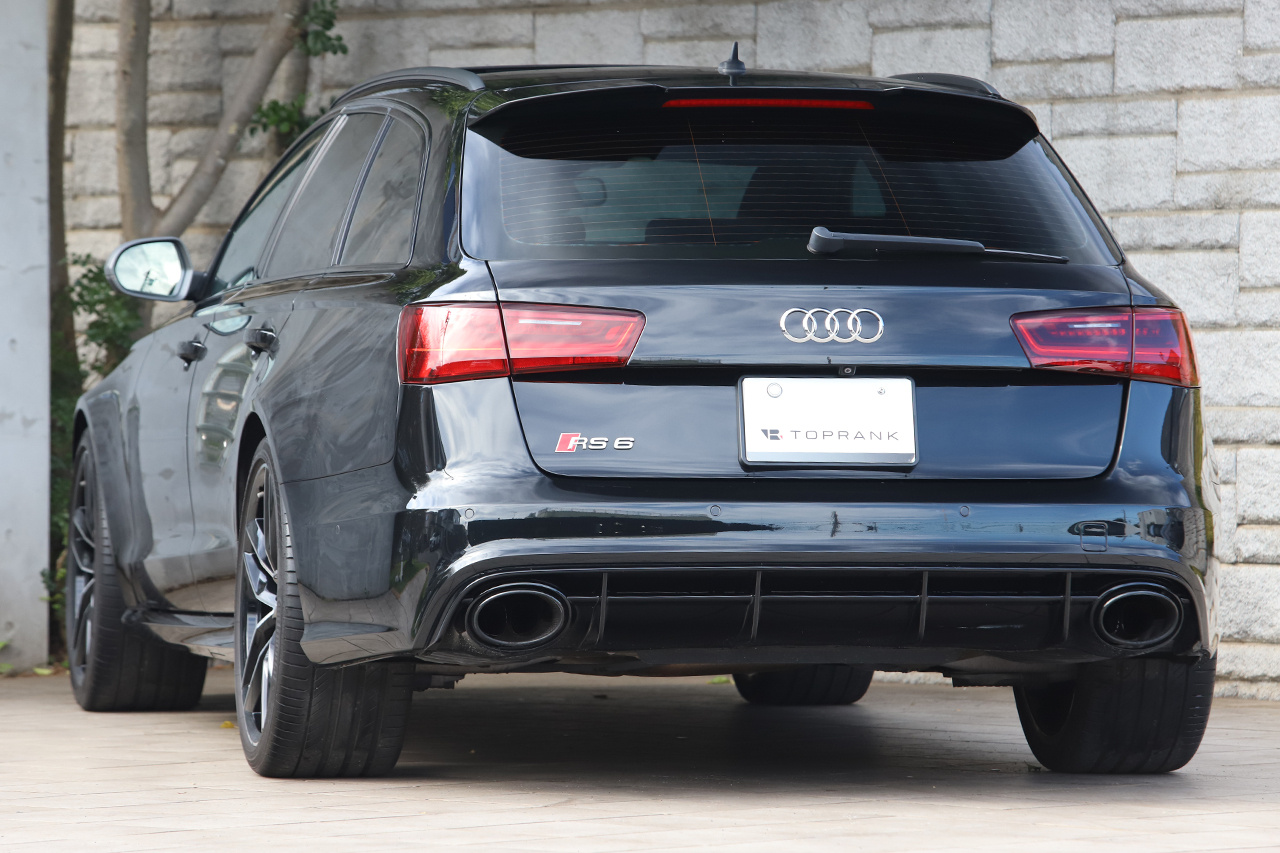 2018 Audi RS6 AVANT 