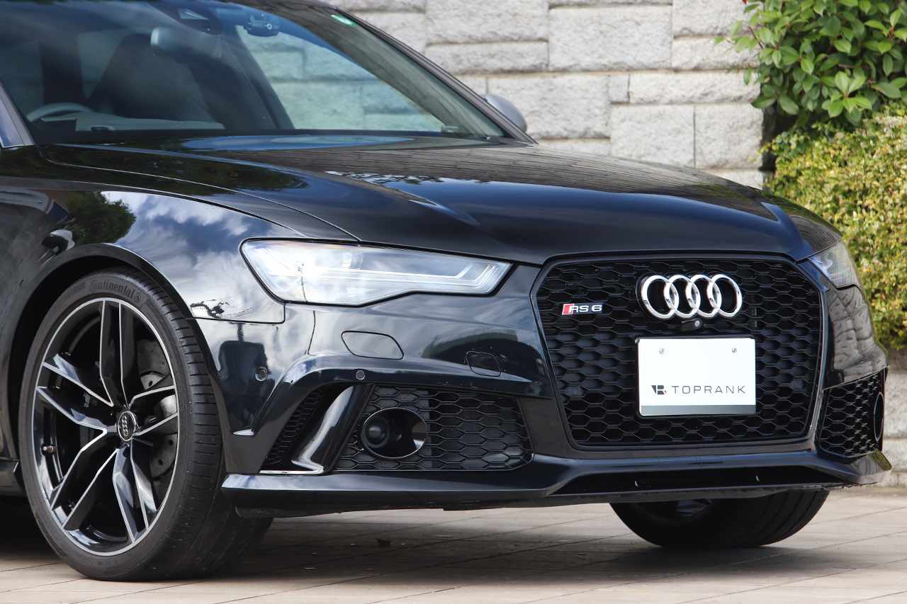 2018 Audi RS6 AVANT 