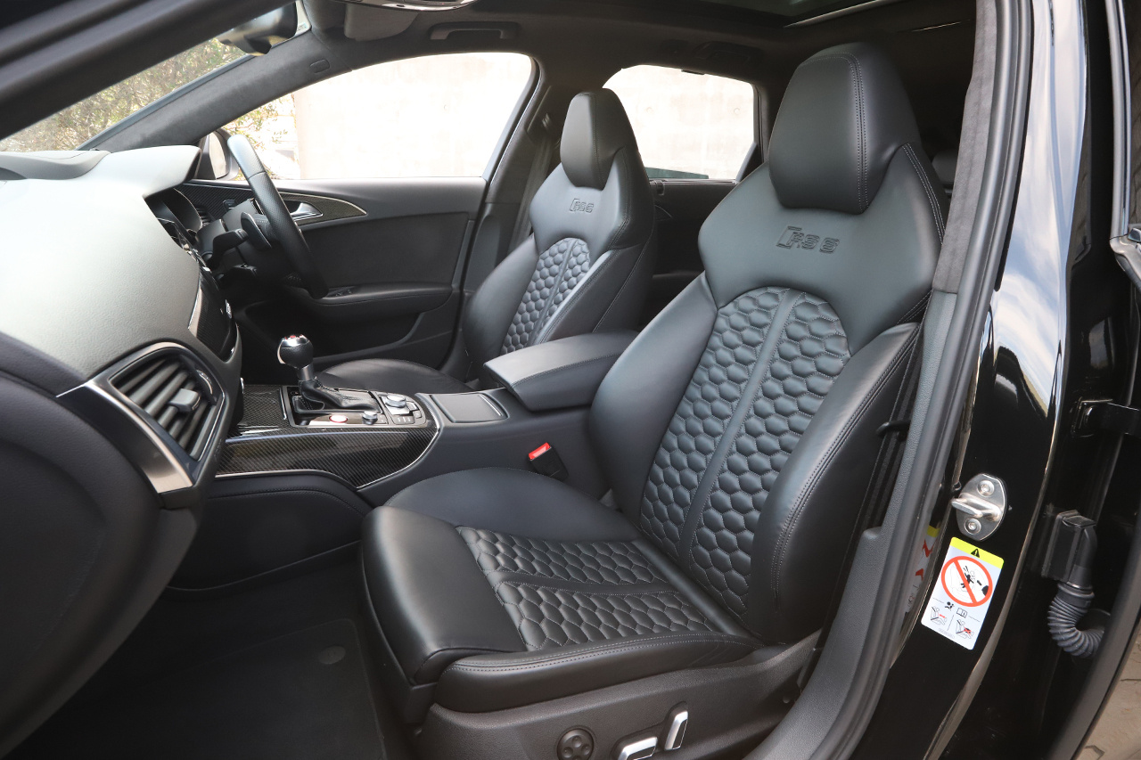 2018 Audi RS6 AVANT 