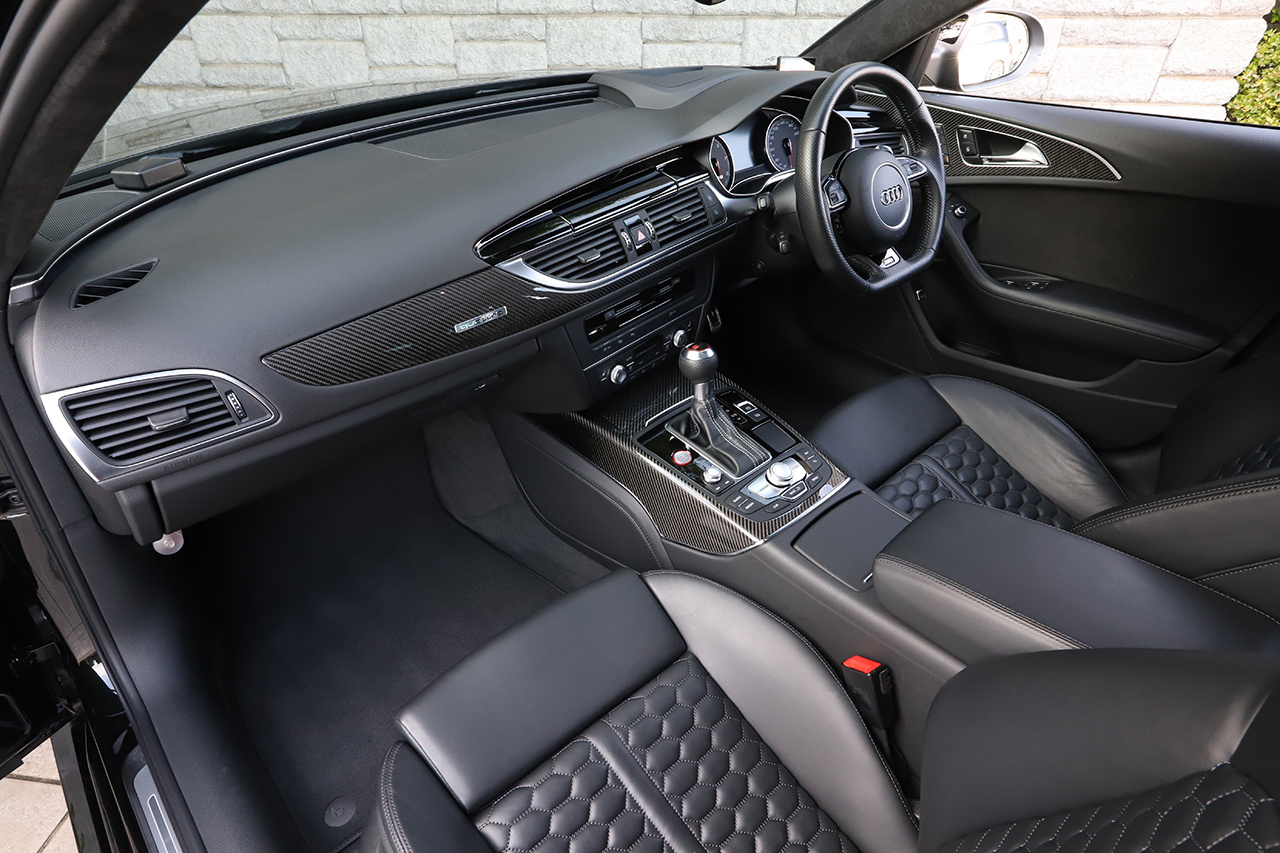 2018 Audi RS6 AVANT 