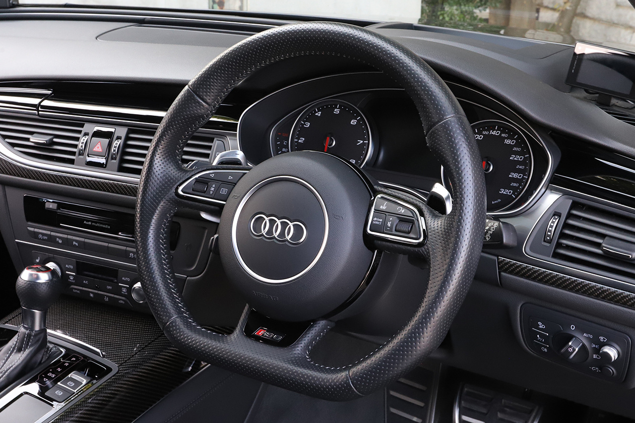 2018 Audi RS6 AVANT 