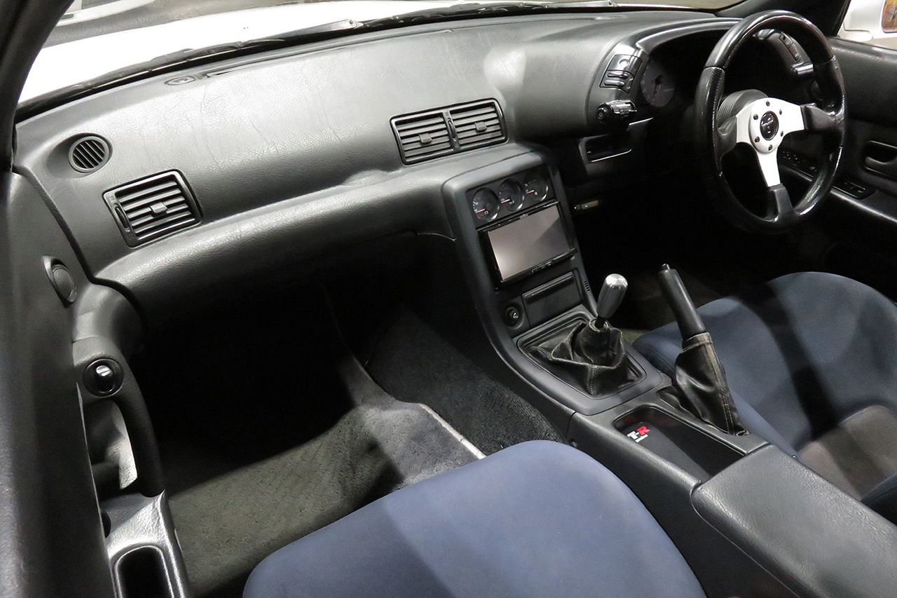 1994 Nissan SKYLINE GT-R R32 GT-R Series 3