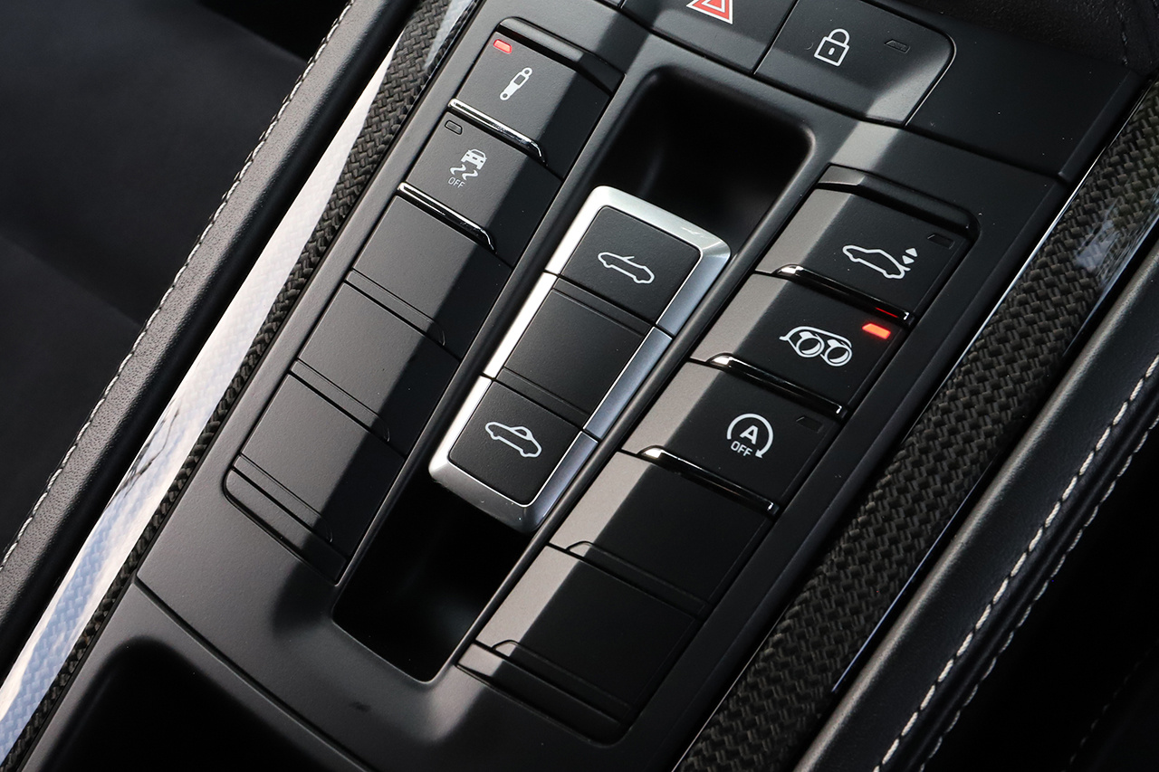 2020 Porsche 718 BOXSTER 