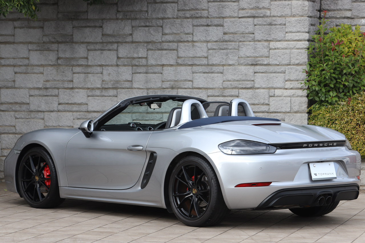 2020 Porsche 718 BOXSTER 
