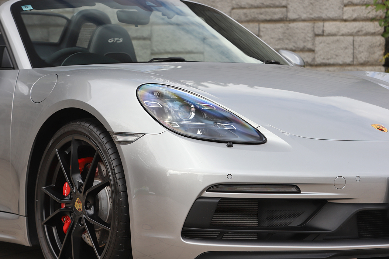 2020 Porsche 718 BOXSTER 