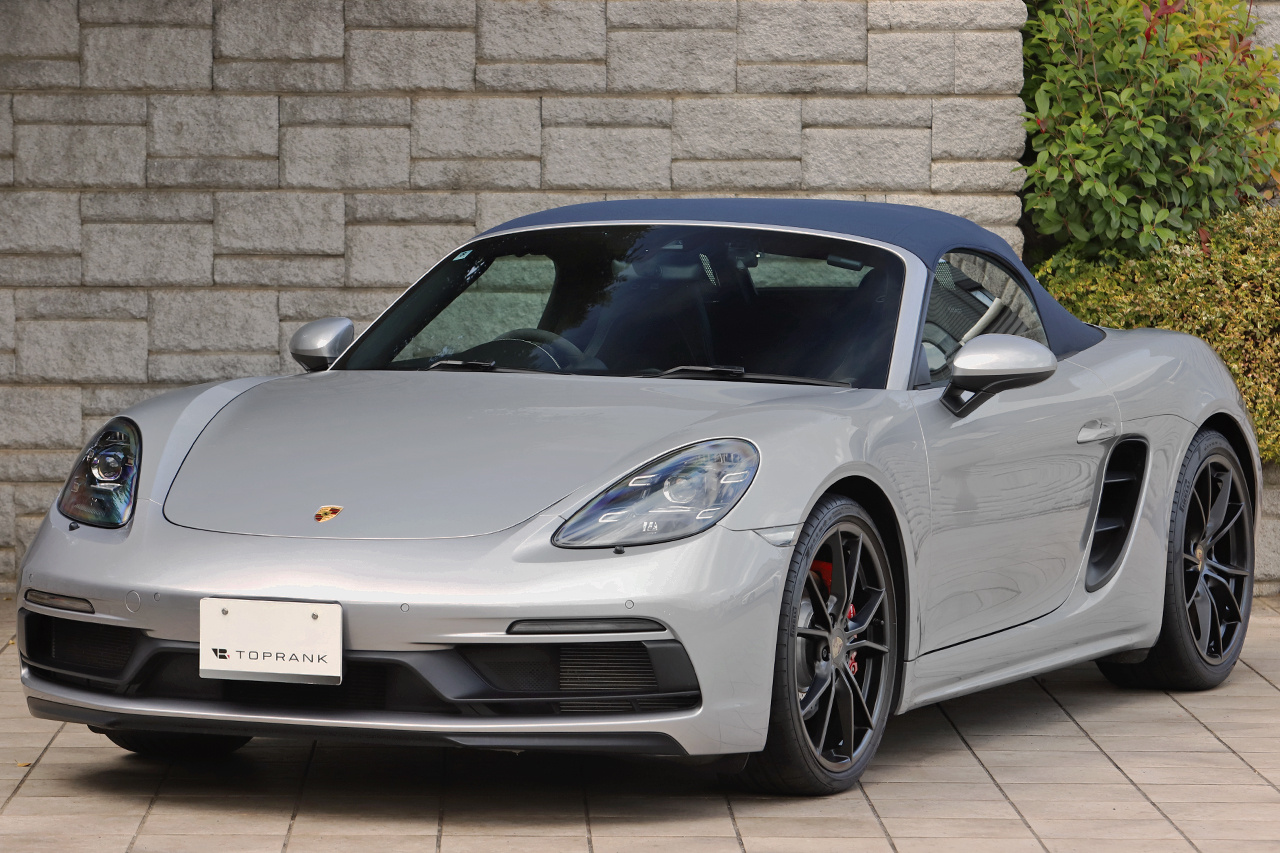 2020 Porsche 718 BOXSTER 