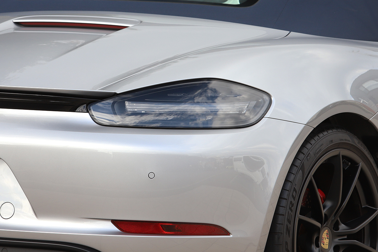 2020 Porsche 718 BOXSTER 