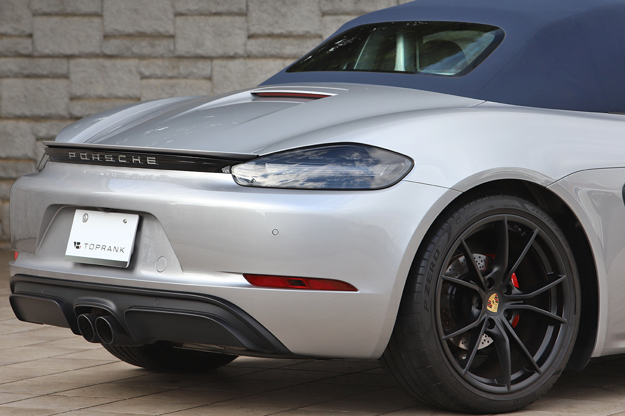 2020 Porsche 718 BOXSTER 