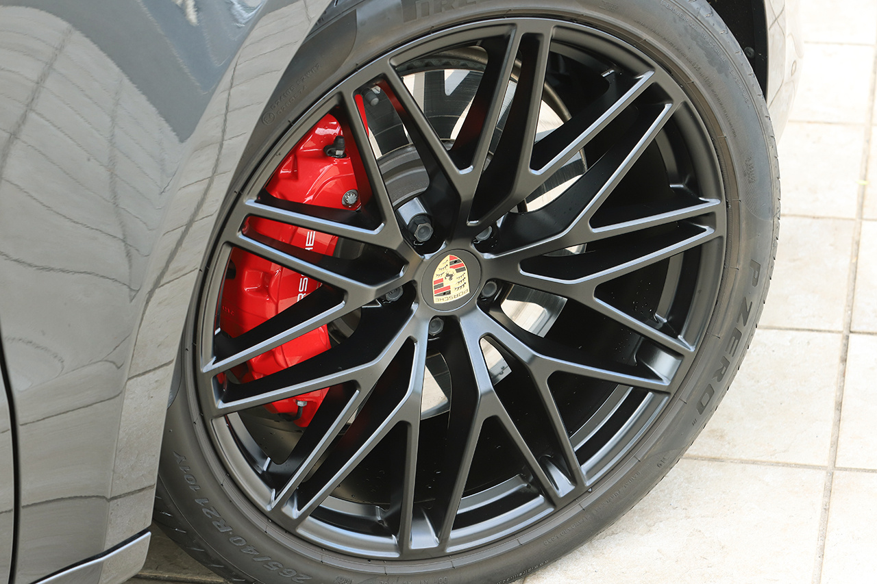 2022 Porsche MACAN null