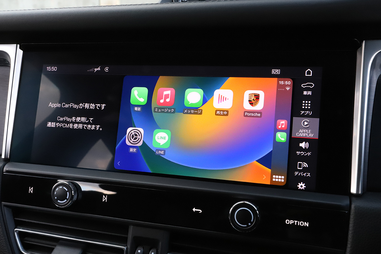 2022 Porsche MACAN null