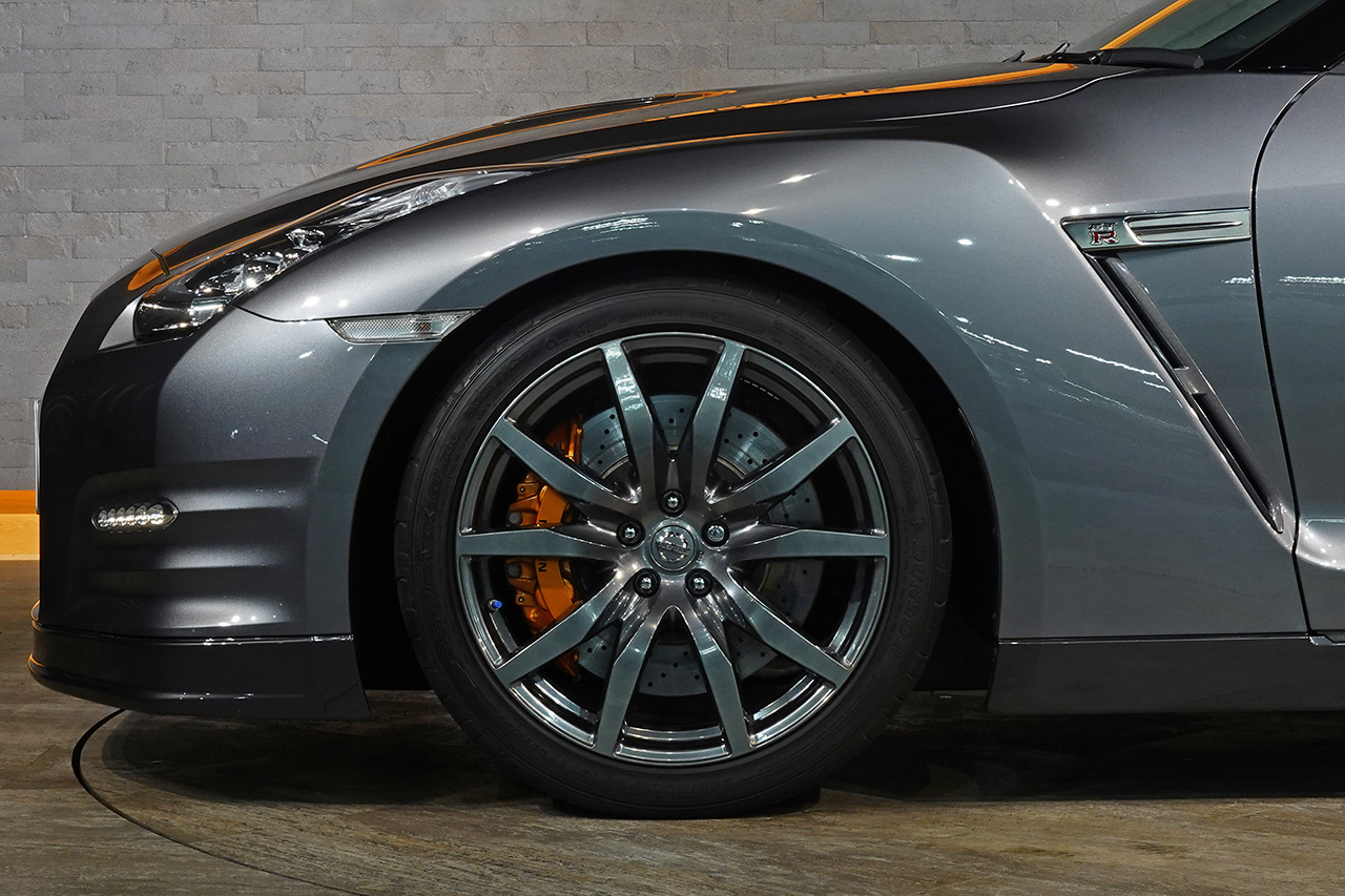 2011 Nissan GT-R R35 GT-R Pure Edition, MY11, Verified LOW Mileage,  ONE OWNER, BOSE Premium Sound System